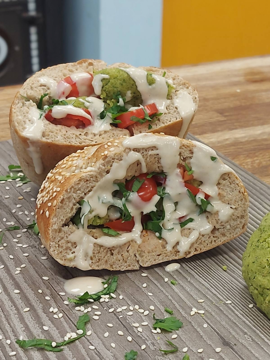Λαγάνα με falafel | Kids Cooking Club