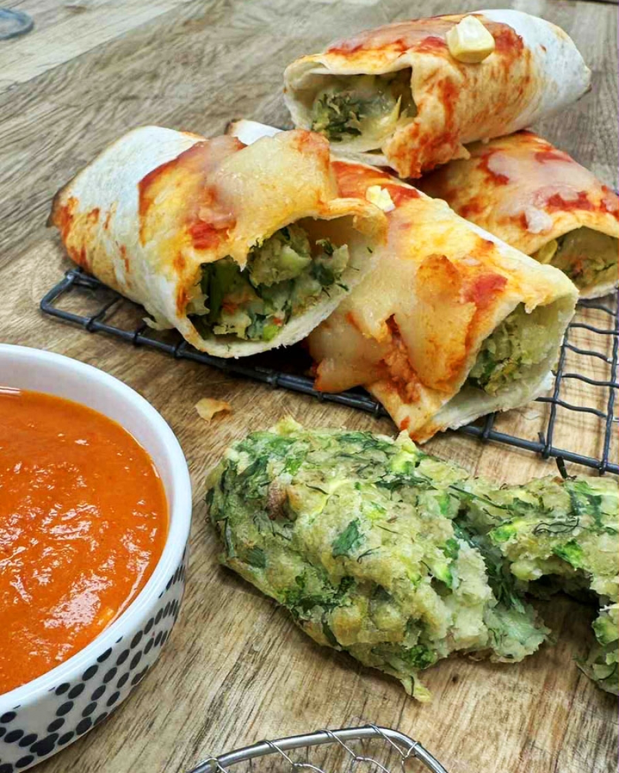 Μεσογειακά enchiladas με κολοκυθοκεφτέδες | Kids Cooking Club