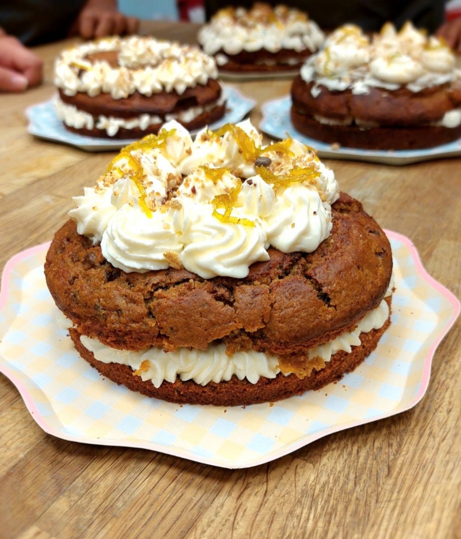 Naked cake κολοκύθας | Kids Cooking Club