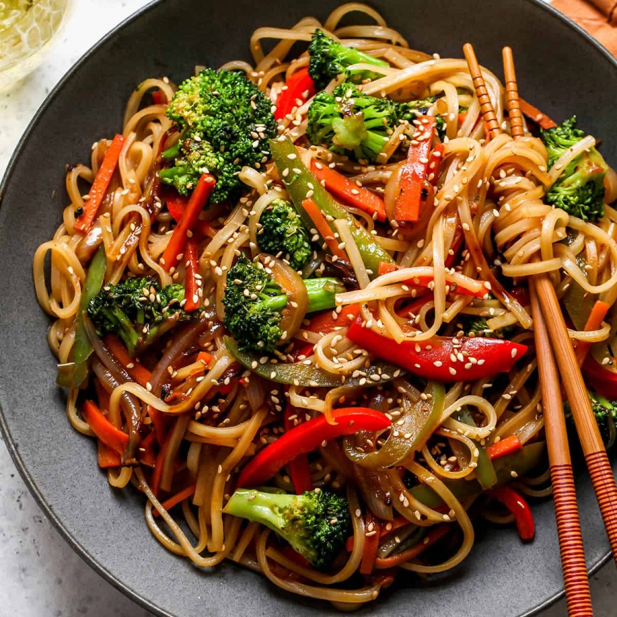 Noodles με λαχανικά | Kids Cooking Club