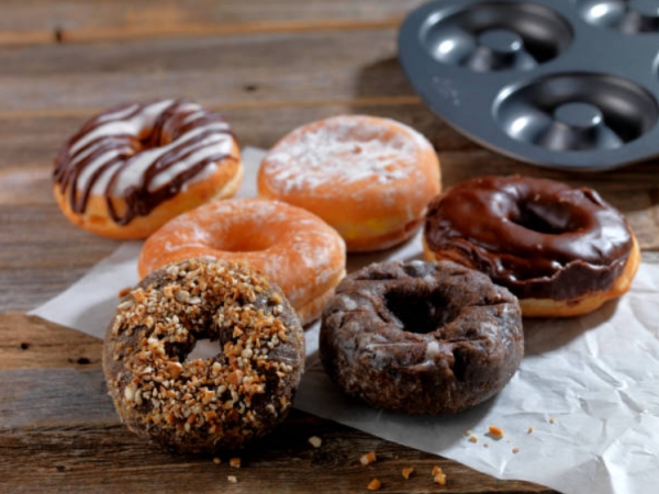 Donuts φούρνου με ζύμη éclair