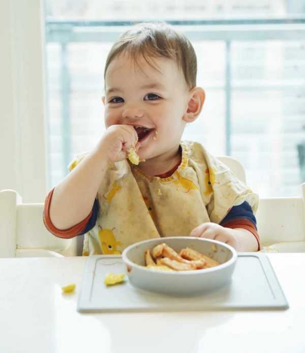 Baby-led weaning – ό,τι χρειάζεται να γνωρίζετε.